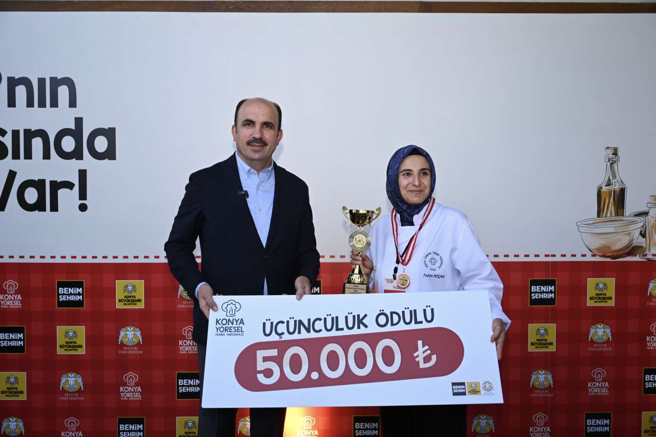 Konya'nın en lezzetli sofraları yarıştı! Şampiyon büyük ödülü kaptı 9
